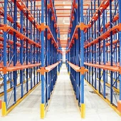 Sõitke Rack Warehouse Storage Systemis